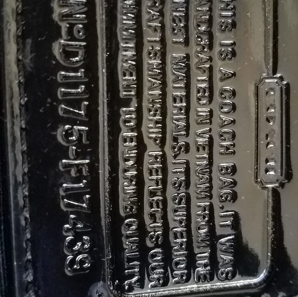 Coach purse - Picture 4 of 5